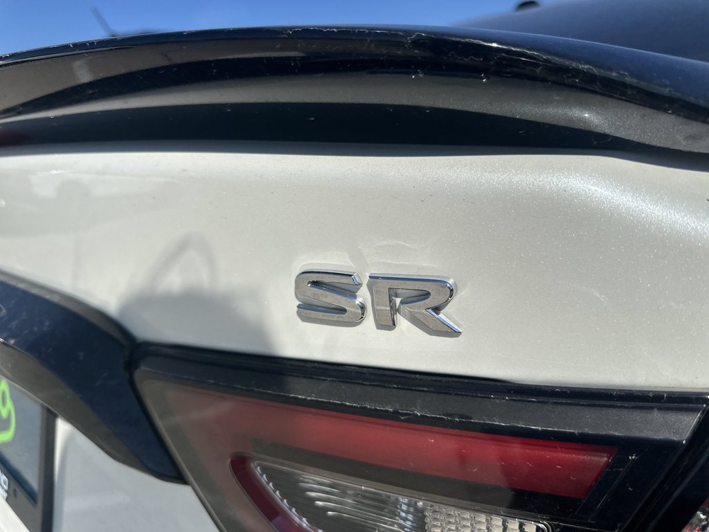Used 2022 Nissan Maxima SR w/ Sport Mat Group FWD image 33