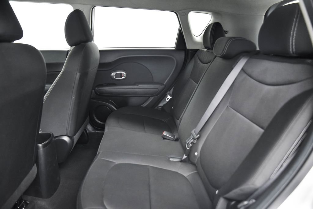 Used 2018 Kia Soul image 12