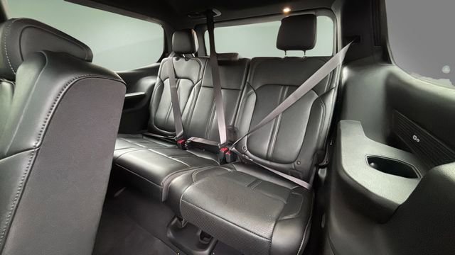 Used 2024 Jeep Wagoneer Series II w/ Premium Group I image 34