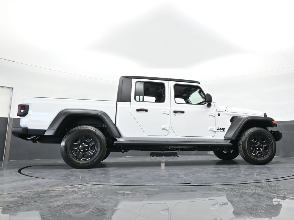 New 2026 Jeep Gladiator Sport AWD/4WD image 56