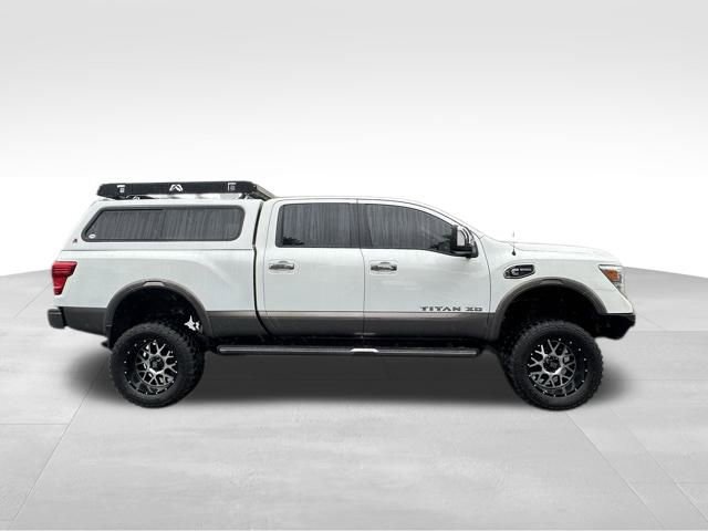 Used 2019 Nissan Titan Platinum Reserve w/ Platinum Utility Package image 9