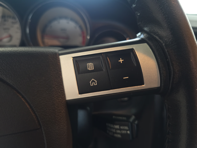 Used 2010 Dodge Challenger R/T RWD image 16