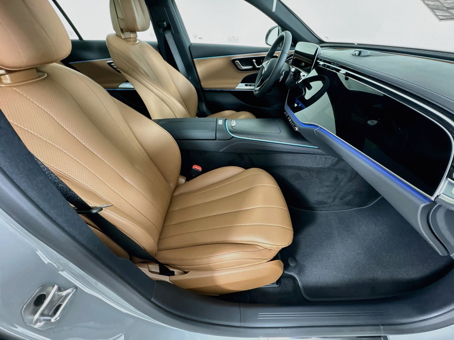 New 2027 Mercedes-Benz E 350 Sedan image 31