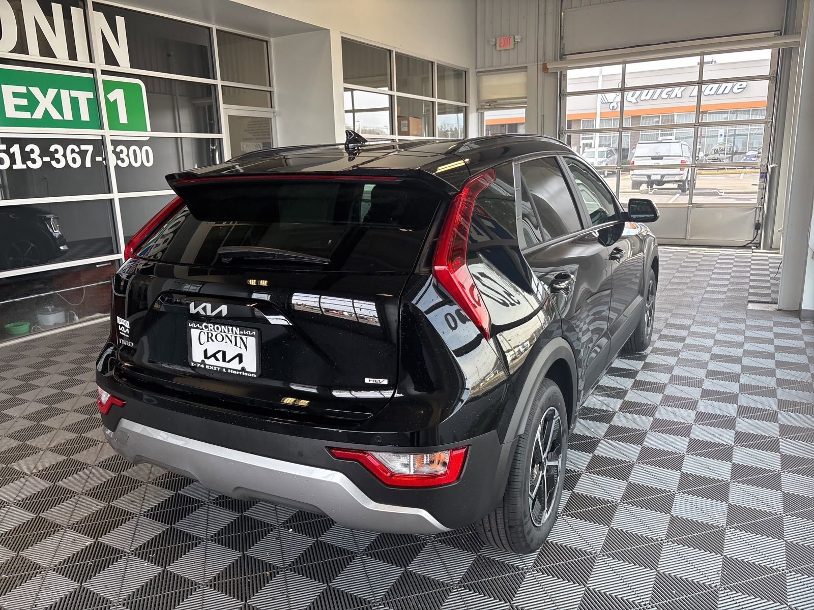 New 2025 Kia Niro EX image 6