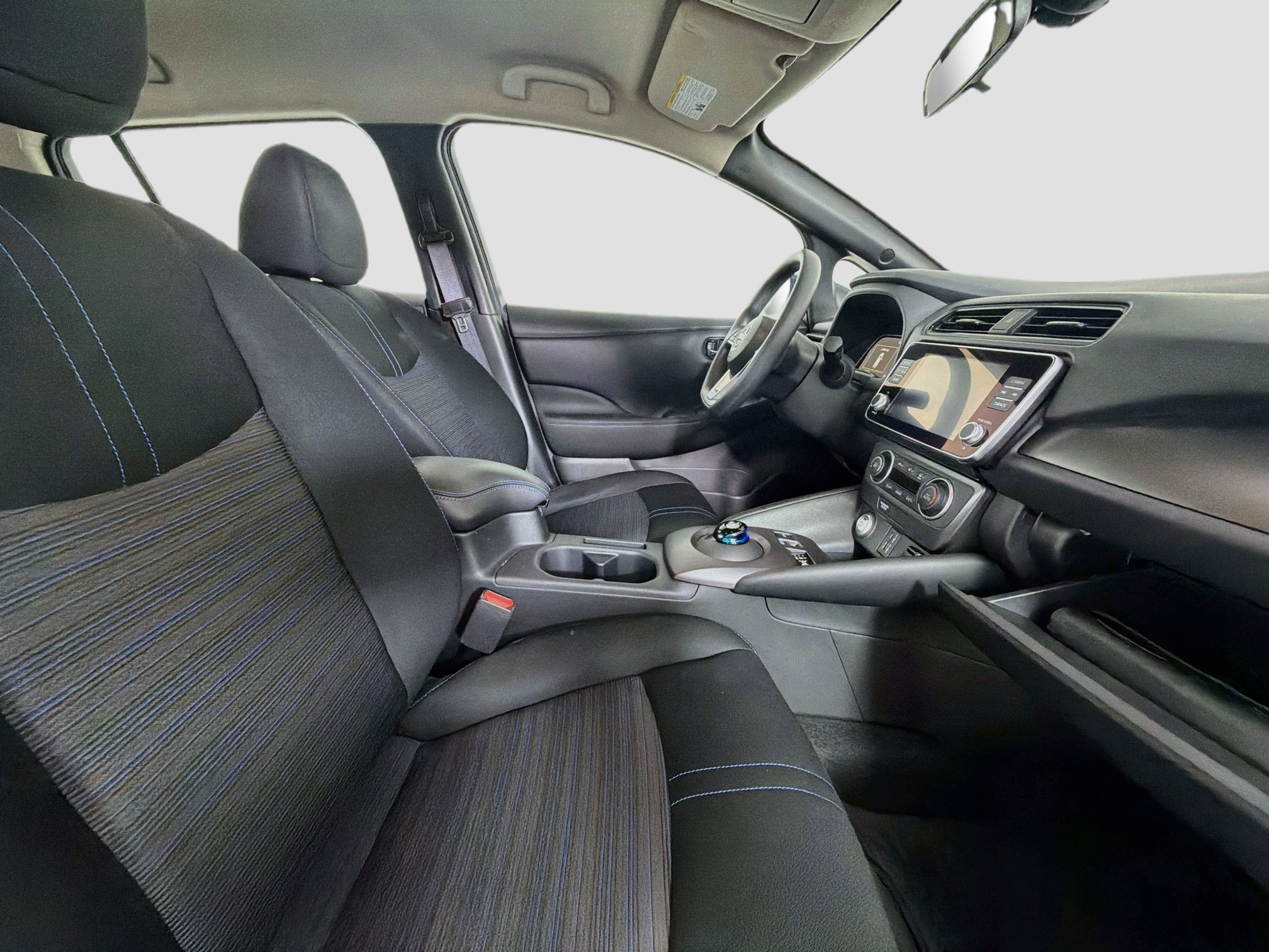 Used 2024 Nissan Leaf S FWD image 28
