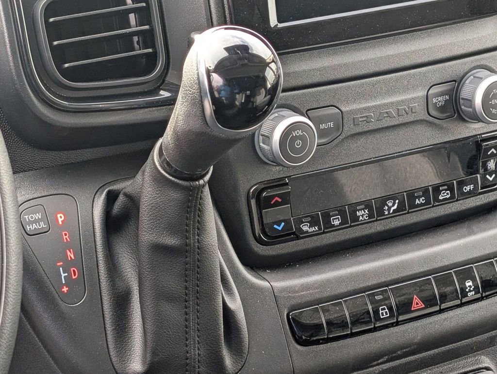 Used 2024 RAM ProMaster 2500 image 25