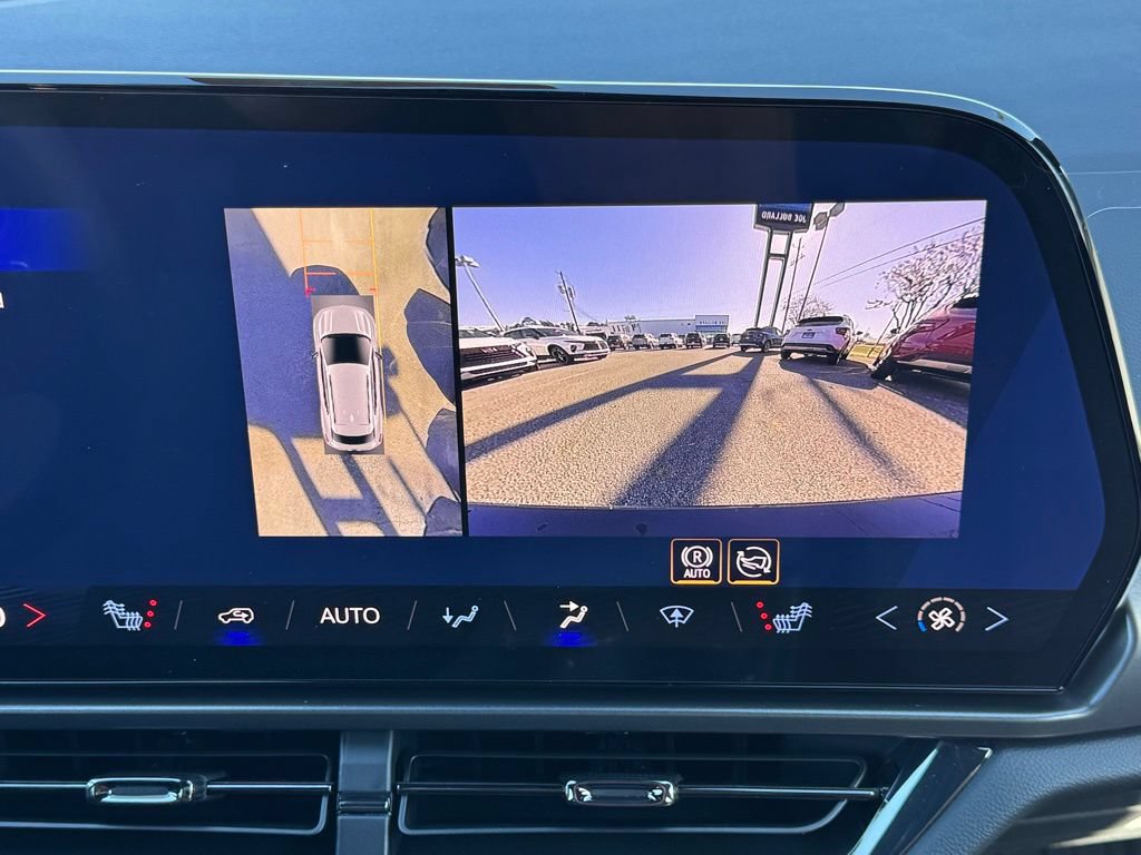 New 2026 Chevrolet Equinox EV RS FWD image 33