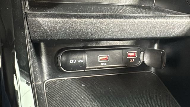 Used 2024 Kia Forte GT-Line image 26