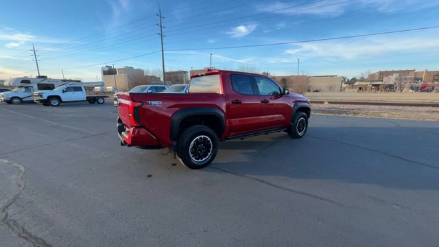 Used 2025 Toyota Tacoma TRD Off-Road image 8