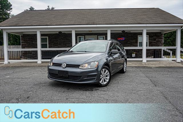 Used 2017 Volkswagen Golf S AWD/4WD image 1