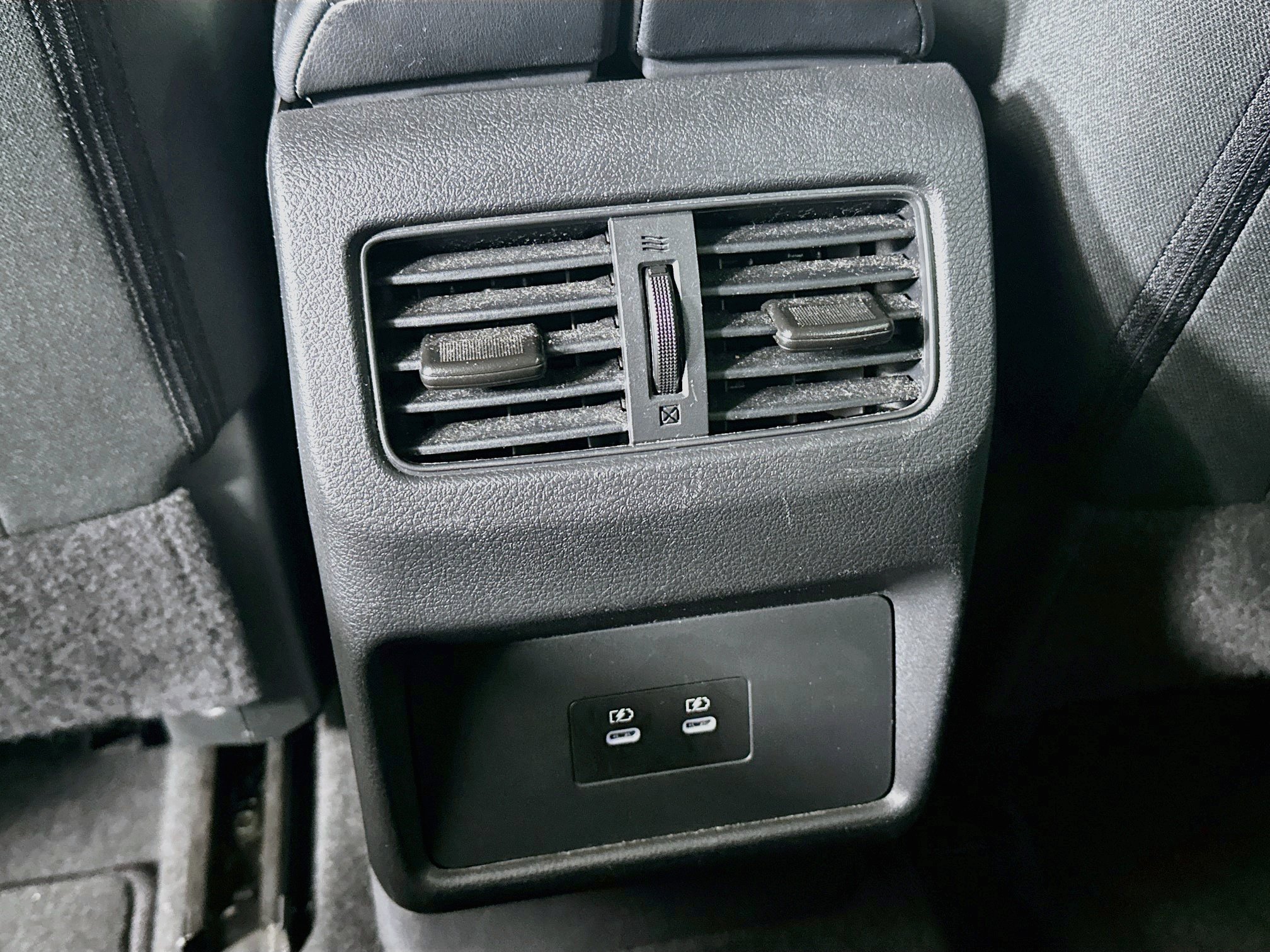 Used 2024 Nissan Rogue SV FWD image 26