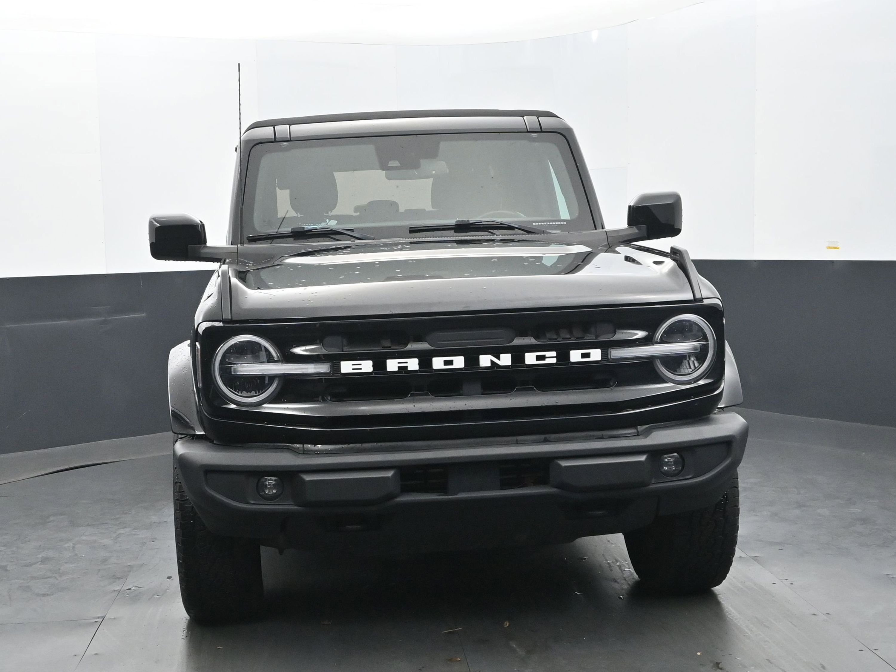 Used 2022 Ford Bronco Outer Banks image 8