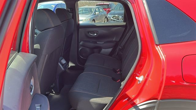 Used 2025 Honda HR-V Sport image 21