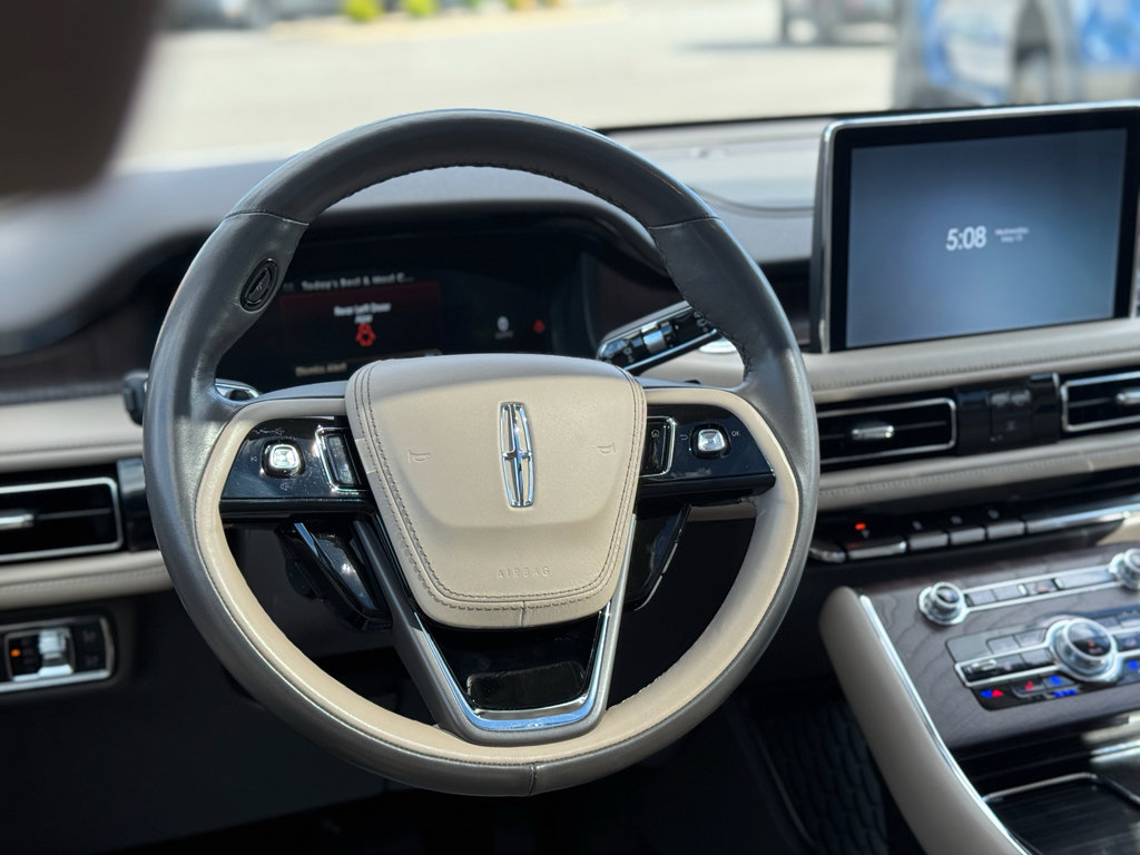 Used 2022 Lincoln Aviator Reserve w/ Equipment Group 201A AWD/4WD image 28