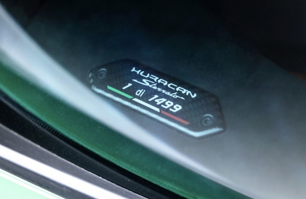 Used 2024 Lamborghini Huracan Sterrato AWD/4WD image 26