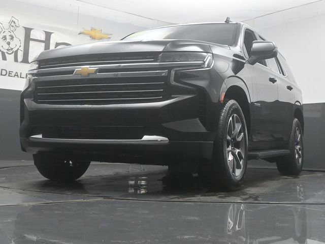 Used 2023 Chevrolet Tahoe LT w/ Luxury Package AWD/4WD image 4