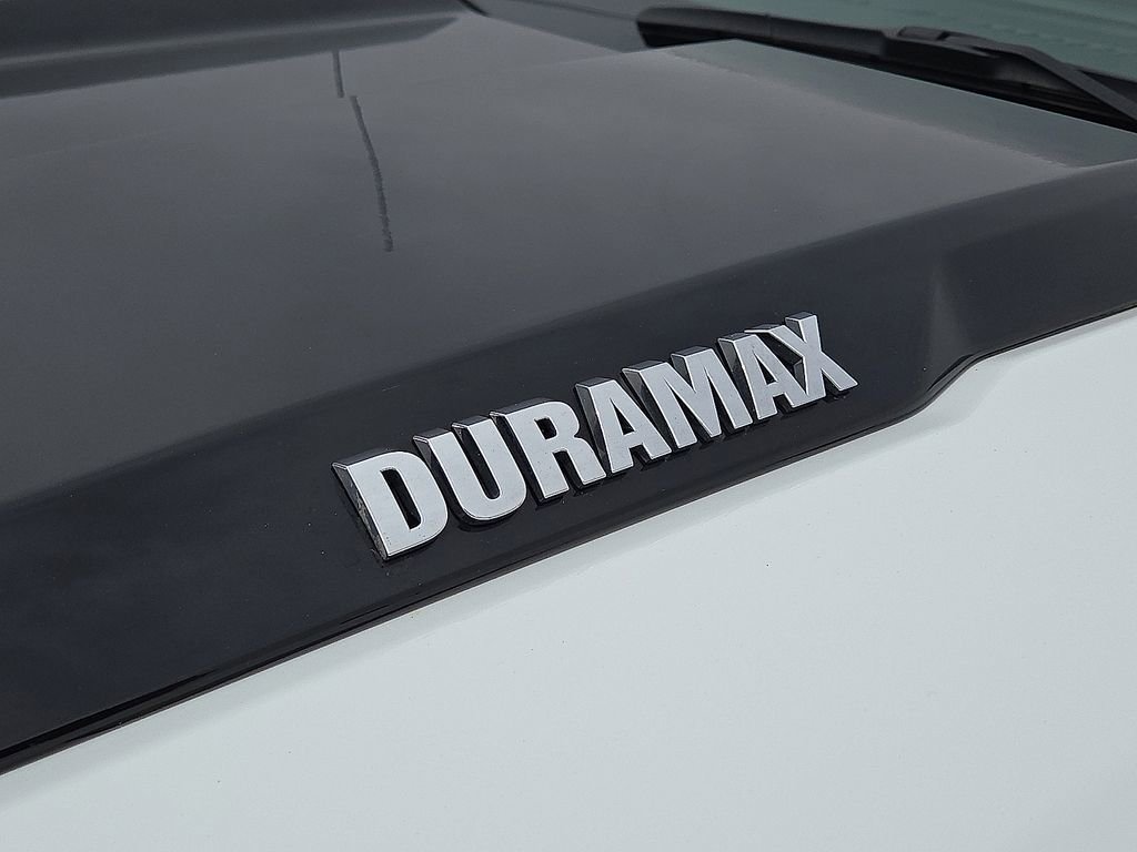 Used 2024 Chevrolet Silverado 1500 ZR2 w/ Technology Package image 11