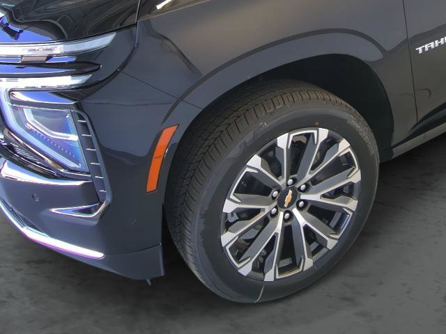 New 2026 Chevrolet Tahoe High Country AWD/4WD image 7