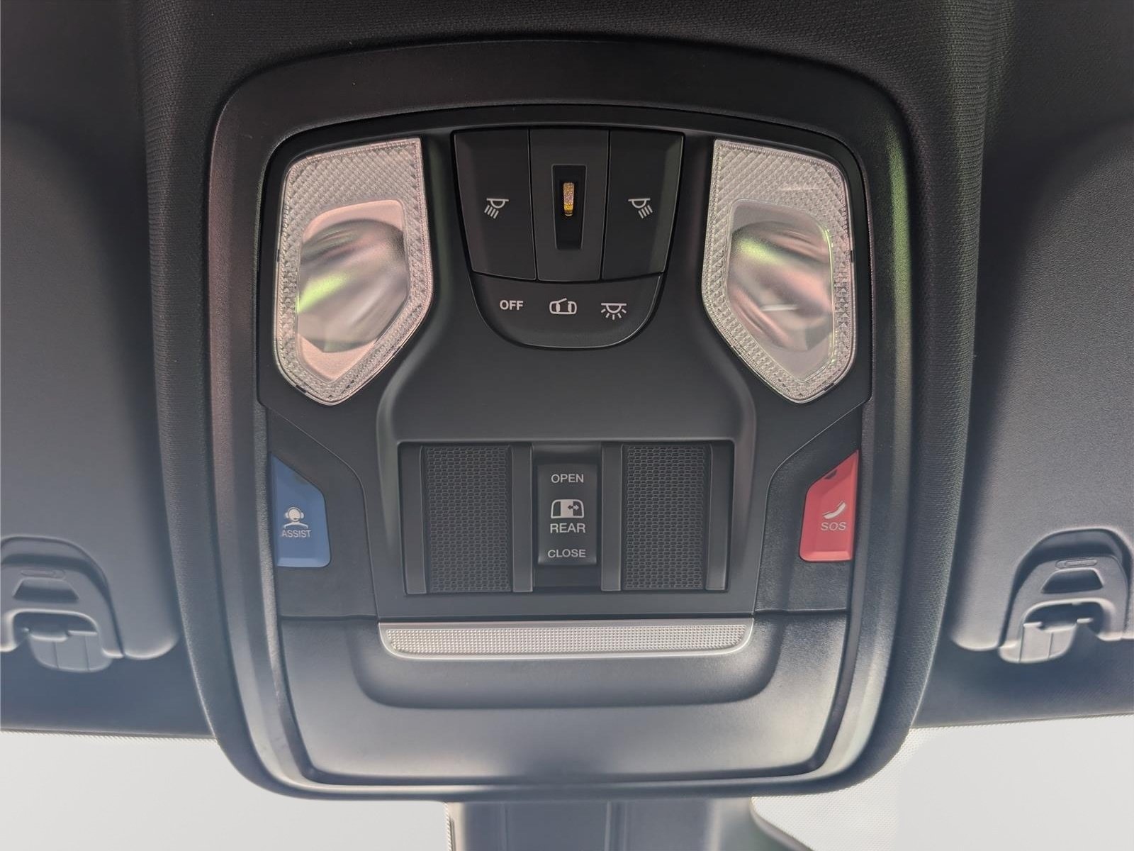 New 2026 RAM 1500 Express AWD/4WD image 24