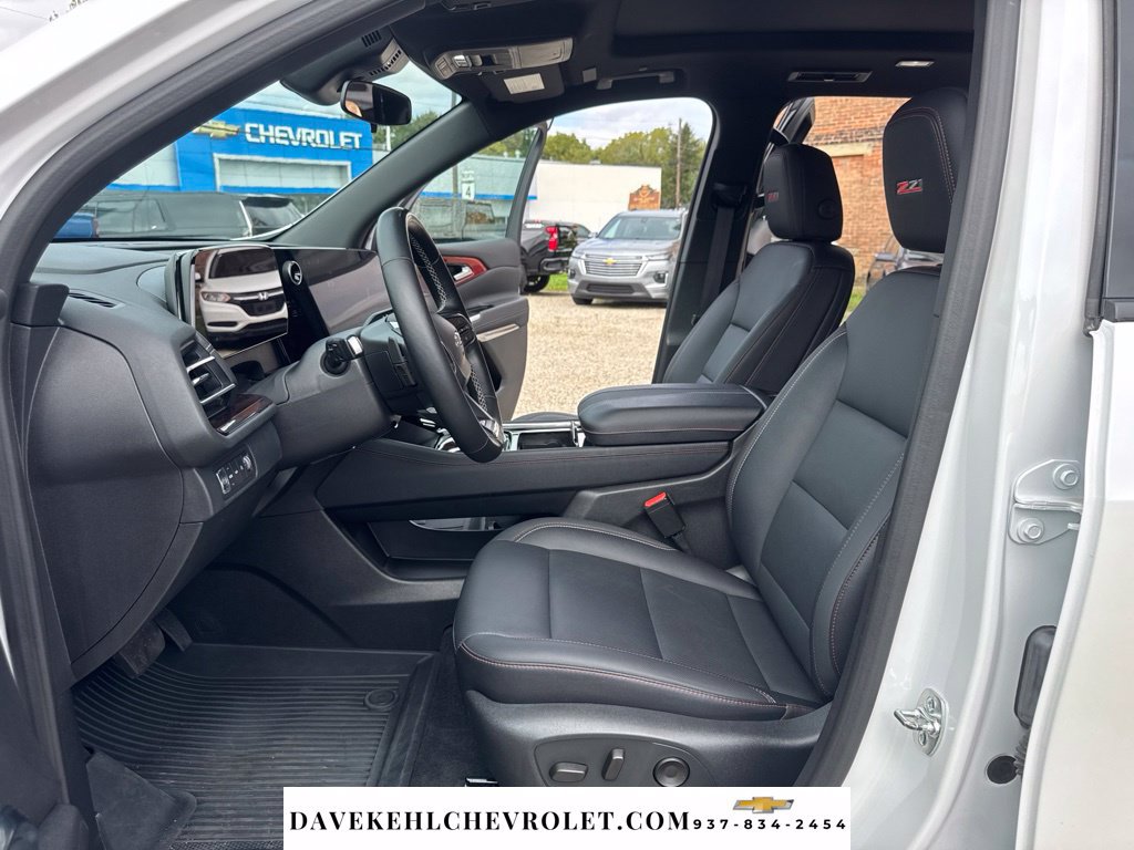 Certified 2025 Chevrolet Traverse Z71 AWD/4WD image 12
