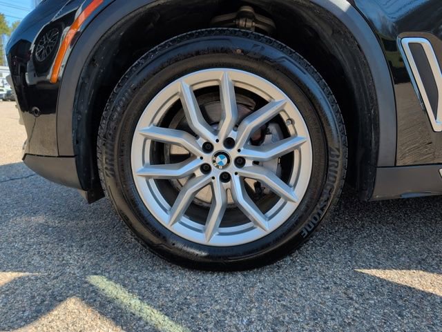 Used 2022 BMW X5 xDrive40i w/ Premium Package AWD/4WD image 40