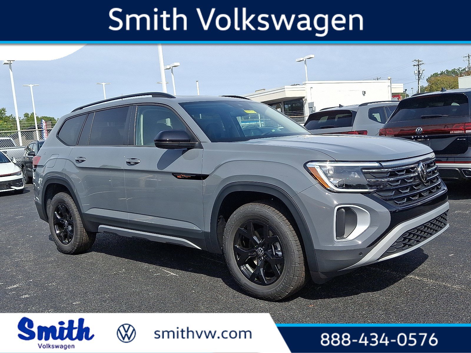 New 2025 Volkswagen Atlas Peak Edition SE
