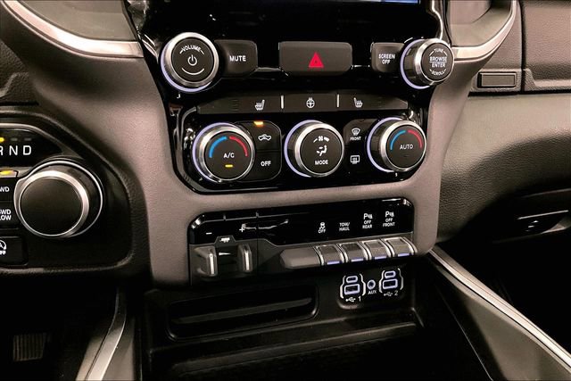 Used 2022 RAM 1500 Big Horn AWD/4WD image 30
