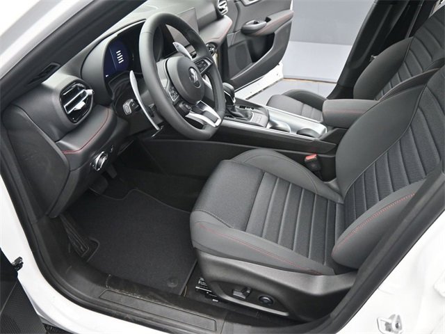 New 2025 Dodge Hornet R/T image 9