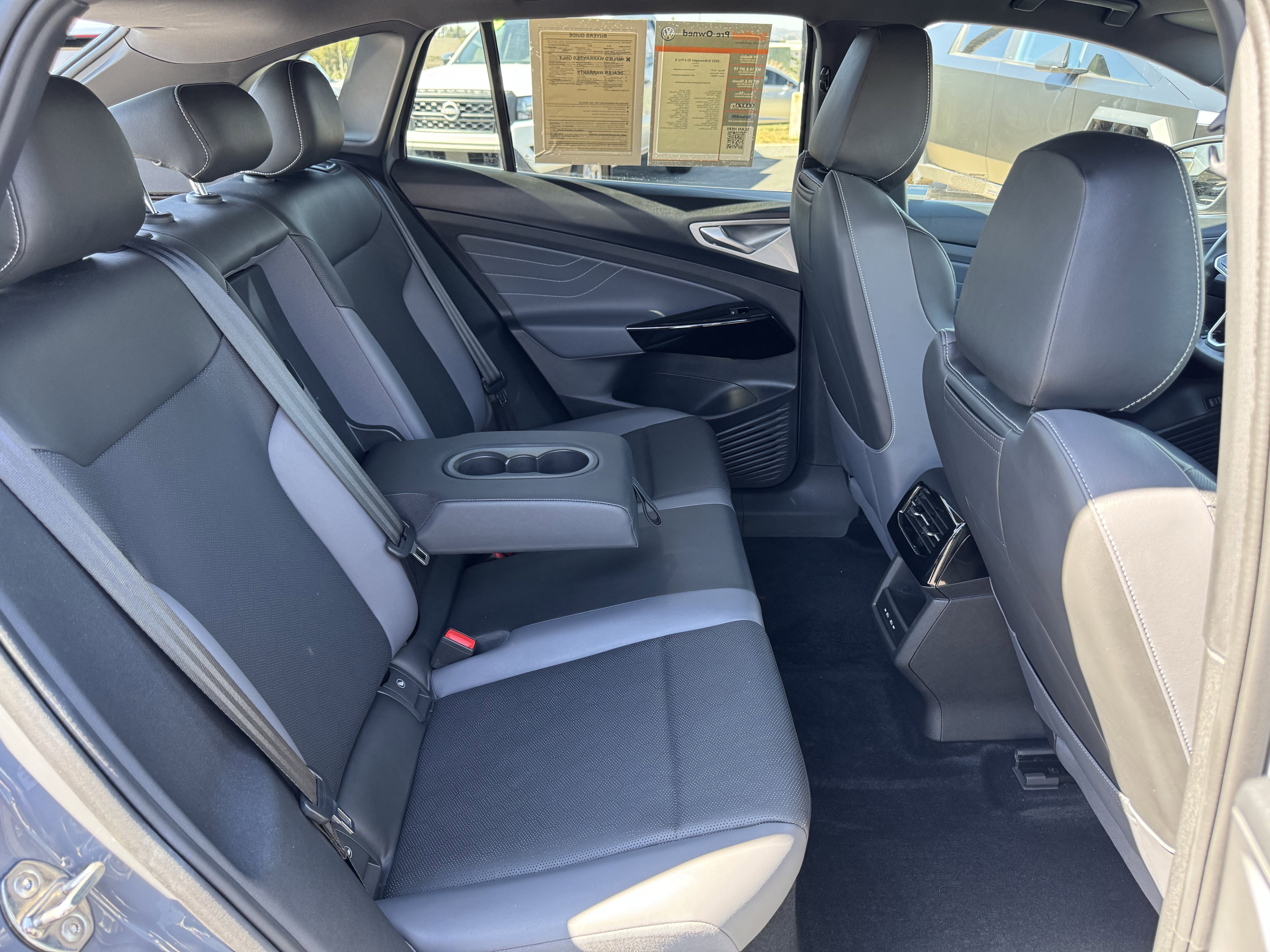 Used 2023 Volkswagen ID.4 Pro S image 33