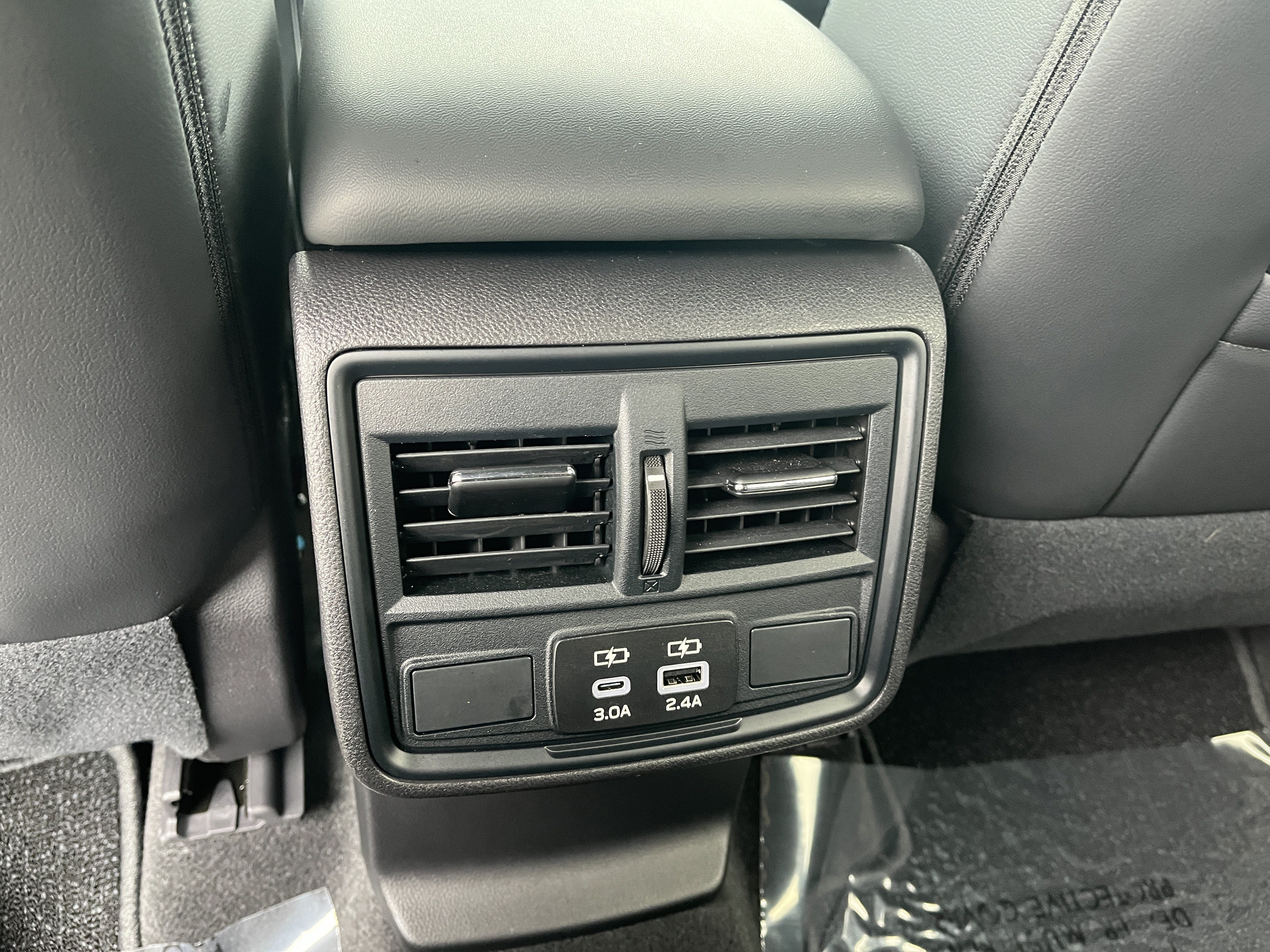 Used 2026 Subaru Forester Premium AWD/4WD image 33