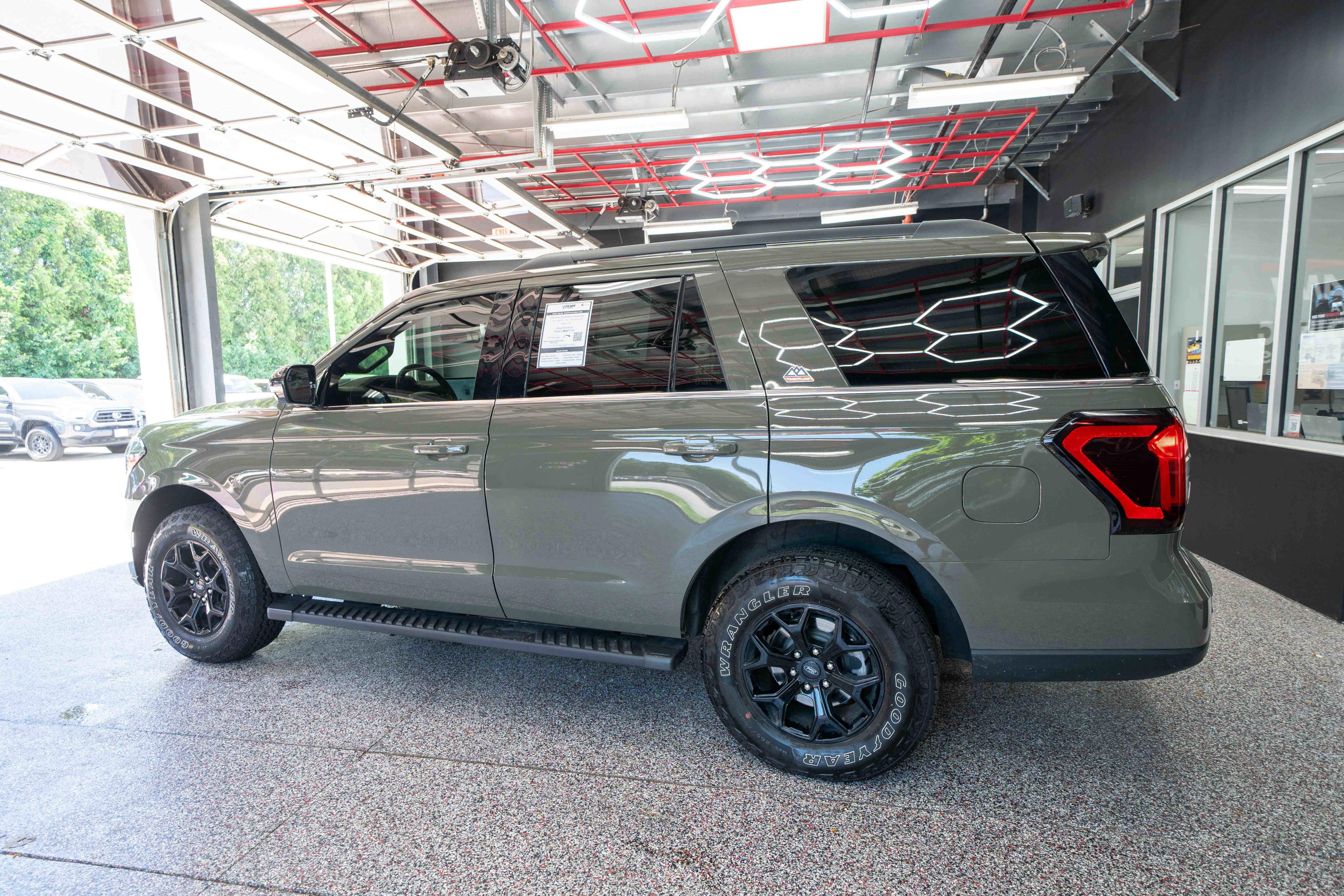 Used 2024 Ford Expedition Timberline AWD/4WD image 2