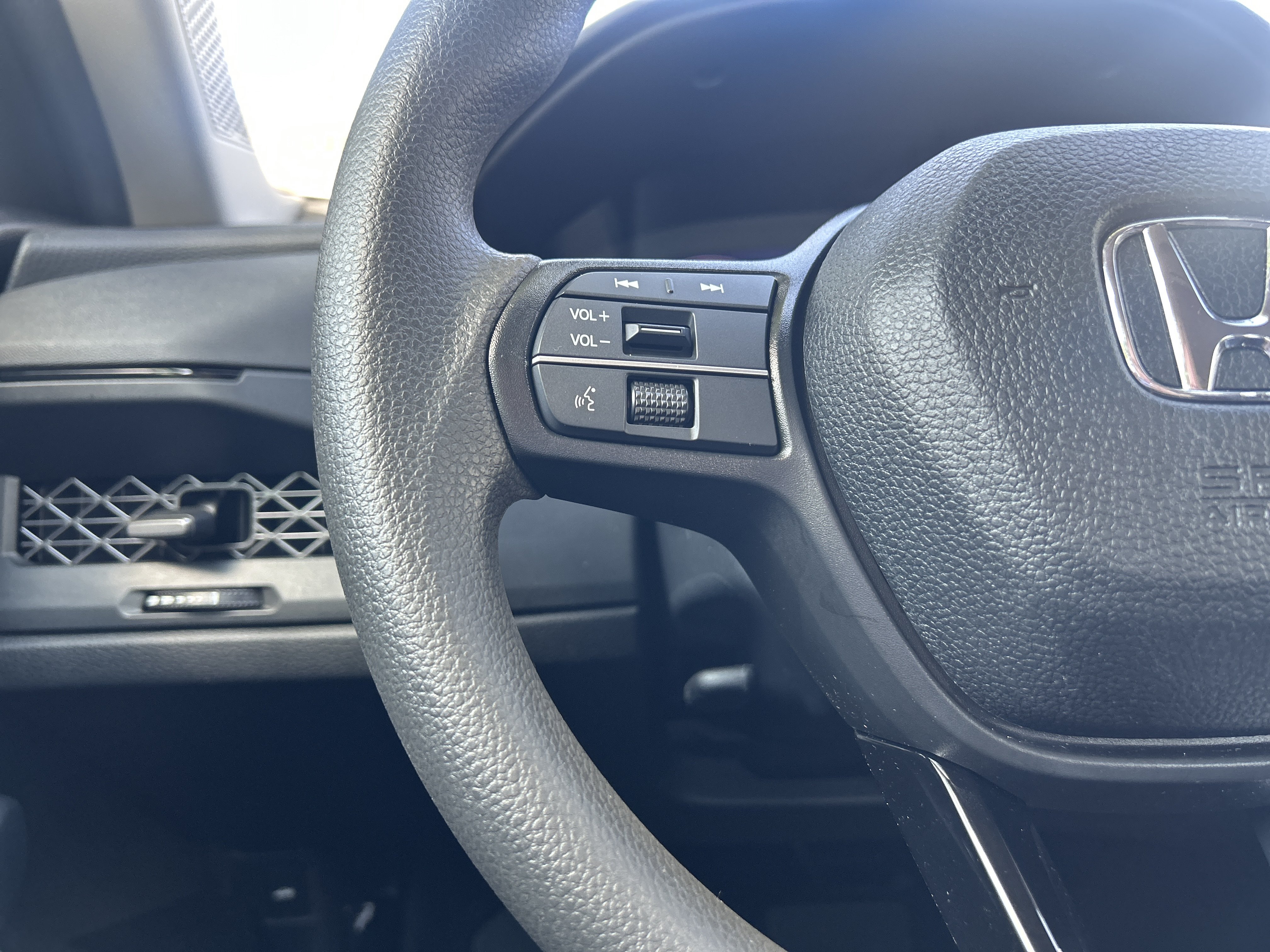 Used 2024 Honda Accord EX image 18