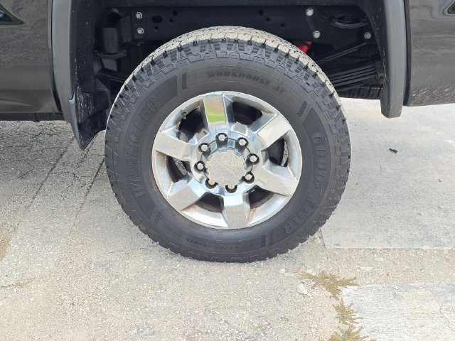 Certified 2017 GMC Sierra 3500 Denali w/ Duramax Plus Package AWD/4WD image 7