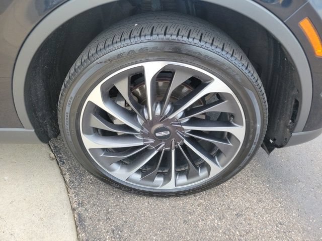 Certified 2023 Lincoln Aviator Reserve w/ Equipment Group 201A AWD/4WD image 22
