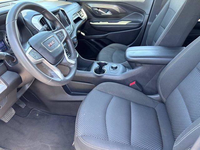 Used 2024 GMC Terrain SLE AWD/4WD image 16