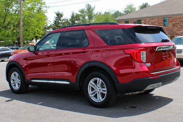 Used 2022 Ford Explorer XLT w/ Equipment Group 202A image 43