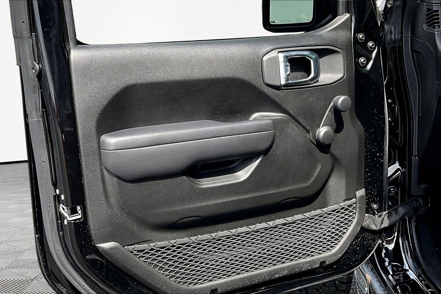 Used 2024 Jeep Wrangler Sport AWD/4WD image 20