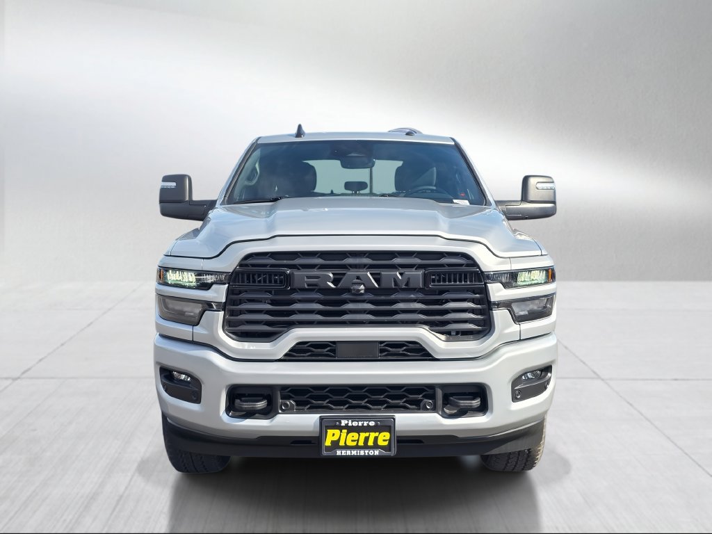 New 2026 RAM 3500 Big Horn AWD/4WD image 6