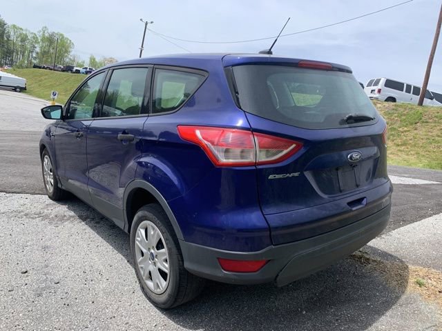 Used 2016 Ford Escape S image 5