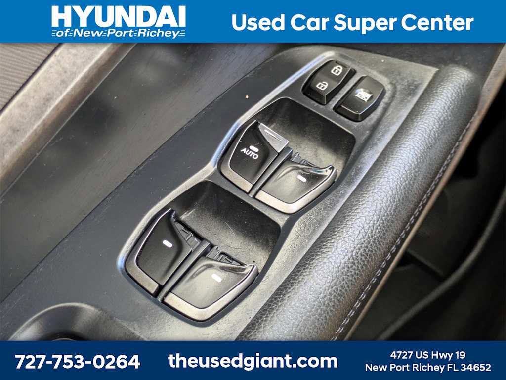 Used 2013 Hyundai Santa Fe Sport 2.0T image 26