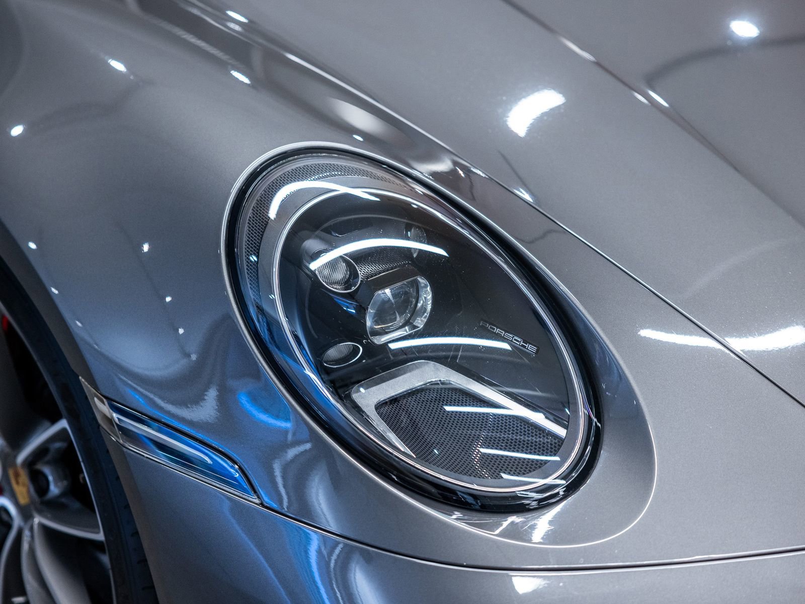 Certified 2020 Porsche 911 Carrera S RWD image 9