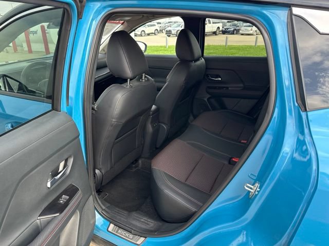 Used 2025 Nissan Kicks SR w/ Illumination Package FWD image 24