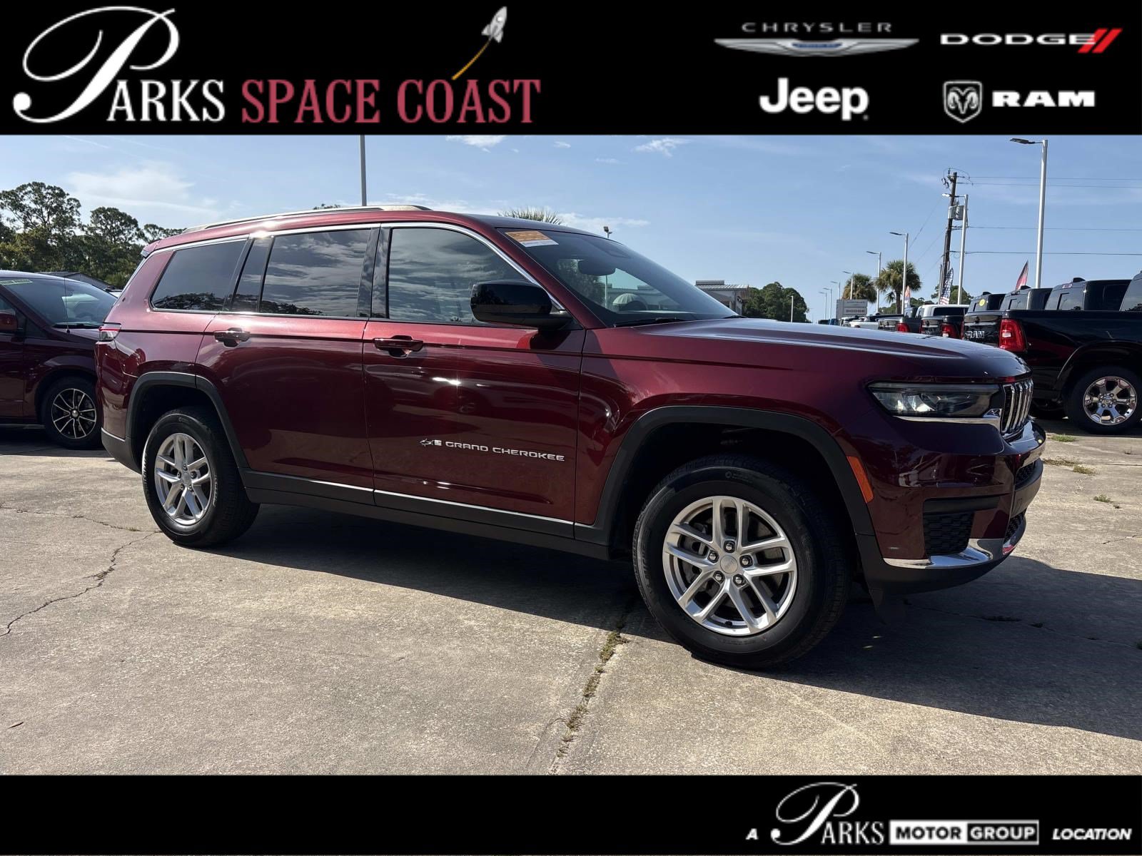 Certified 2024 Jeep Grand Cherokee L Laredo w/ Trailer Tow Package AWD/4WD image 1