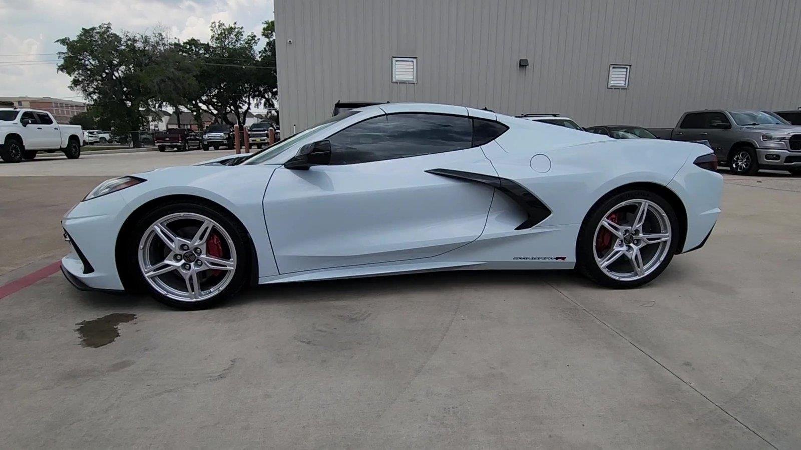 Used 2022 Chevrolet Corvette Stingray Preferred Cpe RWD image 5