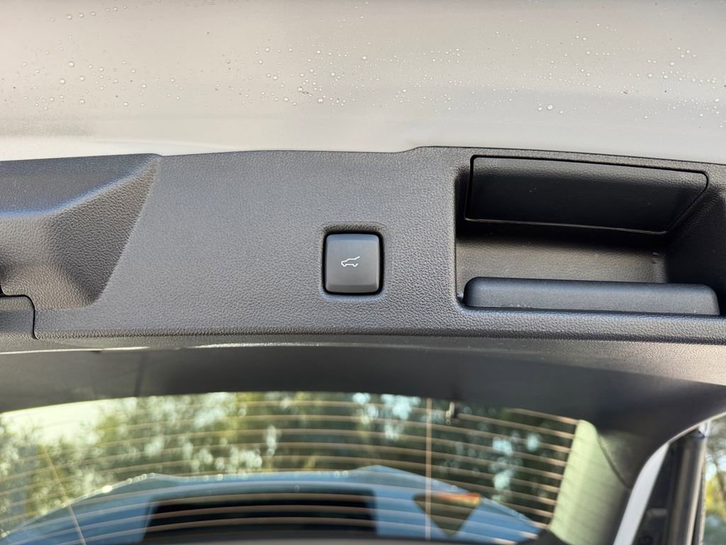 New 2026 Ford Escape ST-Line w/ Tech Pack #1 FWD image 23