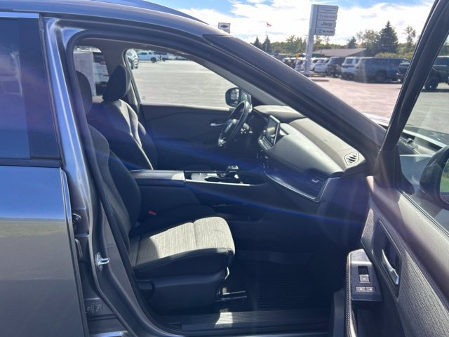 Used 2021 Nissan Rogue SV FWD image 40