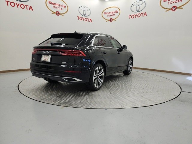 Used 2019 Audi Q8 Prestige image 8