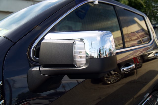 Used 2024 GMC Sierra 1500 Denali w/ Technology Package AWD/4WD image 27