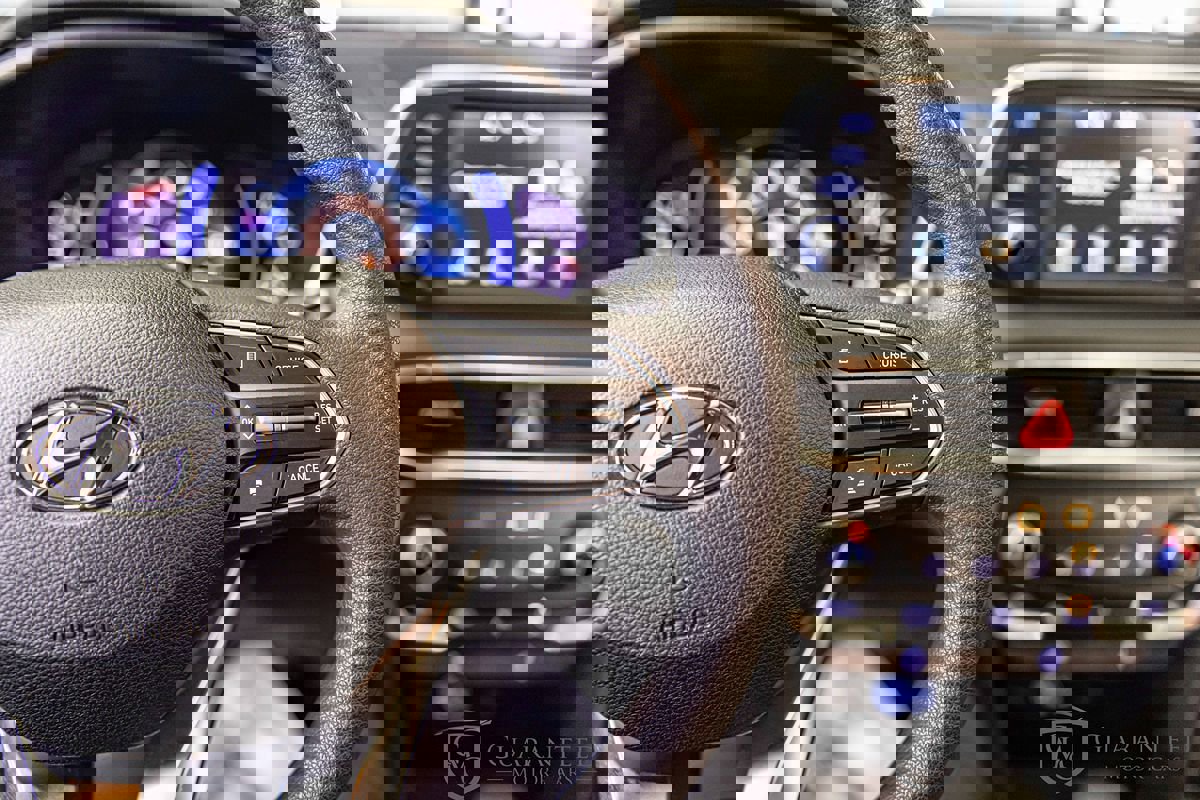 Used 2020 Hyundai Santa Fe SEL image 24