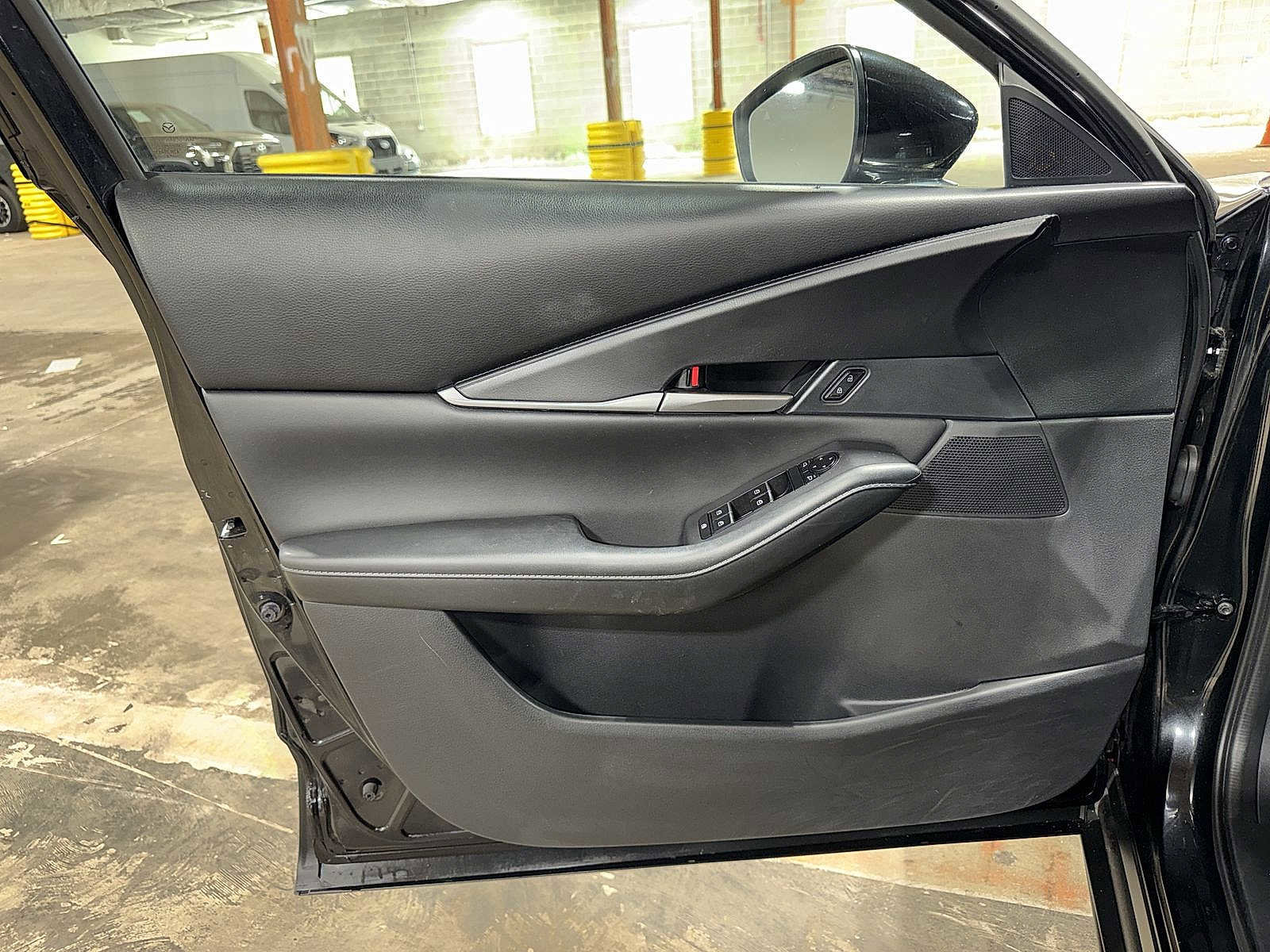 Used 2023 MAZDA CX-30 AWD 2.5 S w/ Select Package image 27